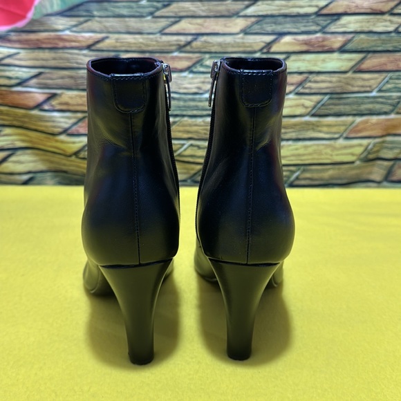 Nine West ankle boots - Picture 3 of 8